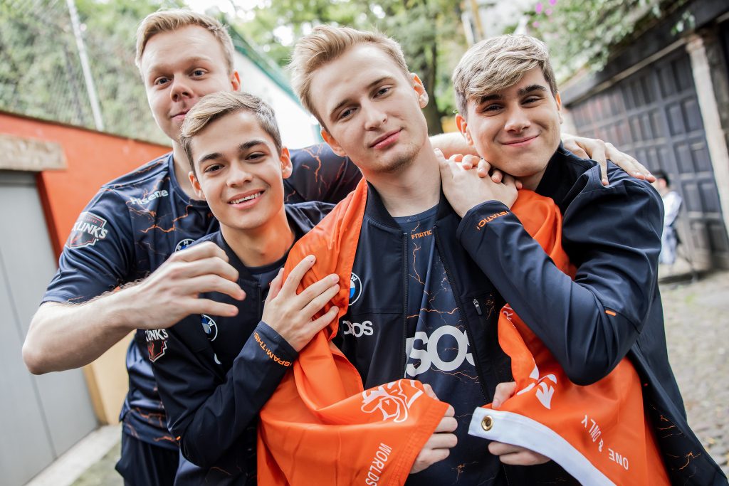 Rendesen bekezdtek a csapatok a Worlds-ön - Így áll a LoL VB jelenleg