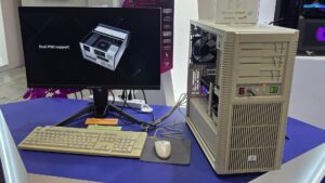 Retró, de drága PC-s gépházzal jelentkezik ismét a SilverStone