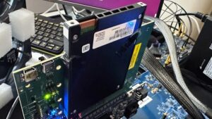 A Micron új SSD-je mellett a PCIe 5.0 is csak viccnek hat