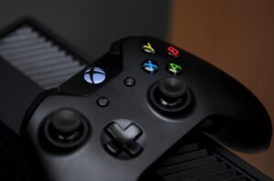Drágulnak az Xbox konzolok, kontrollerek és játékok Európában is