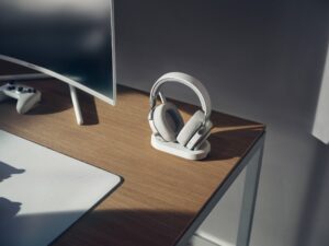 Meseszép gamer fejhallgatóval jelentkezett a Fractal Design