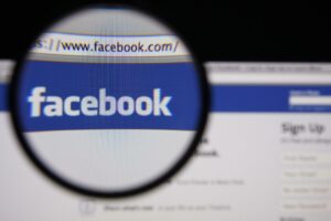 Facebook-posztokkal terjesztenek vírusokat - Erre nagyon figyelj!